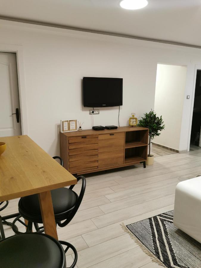 Apartman Tea Novi Sad Buitenkant foto
